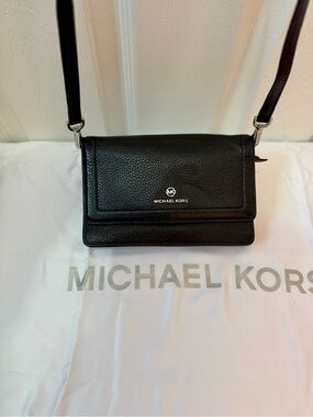 Michael Kors Black Pebbled Leather Jet Set Mini Crossbody with Logo